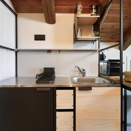 شقة Anasa Thalassas يميناريا