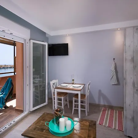 Anasa Thalassas * يميناريا